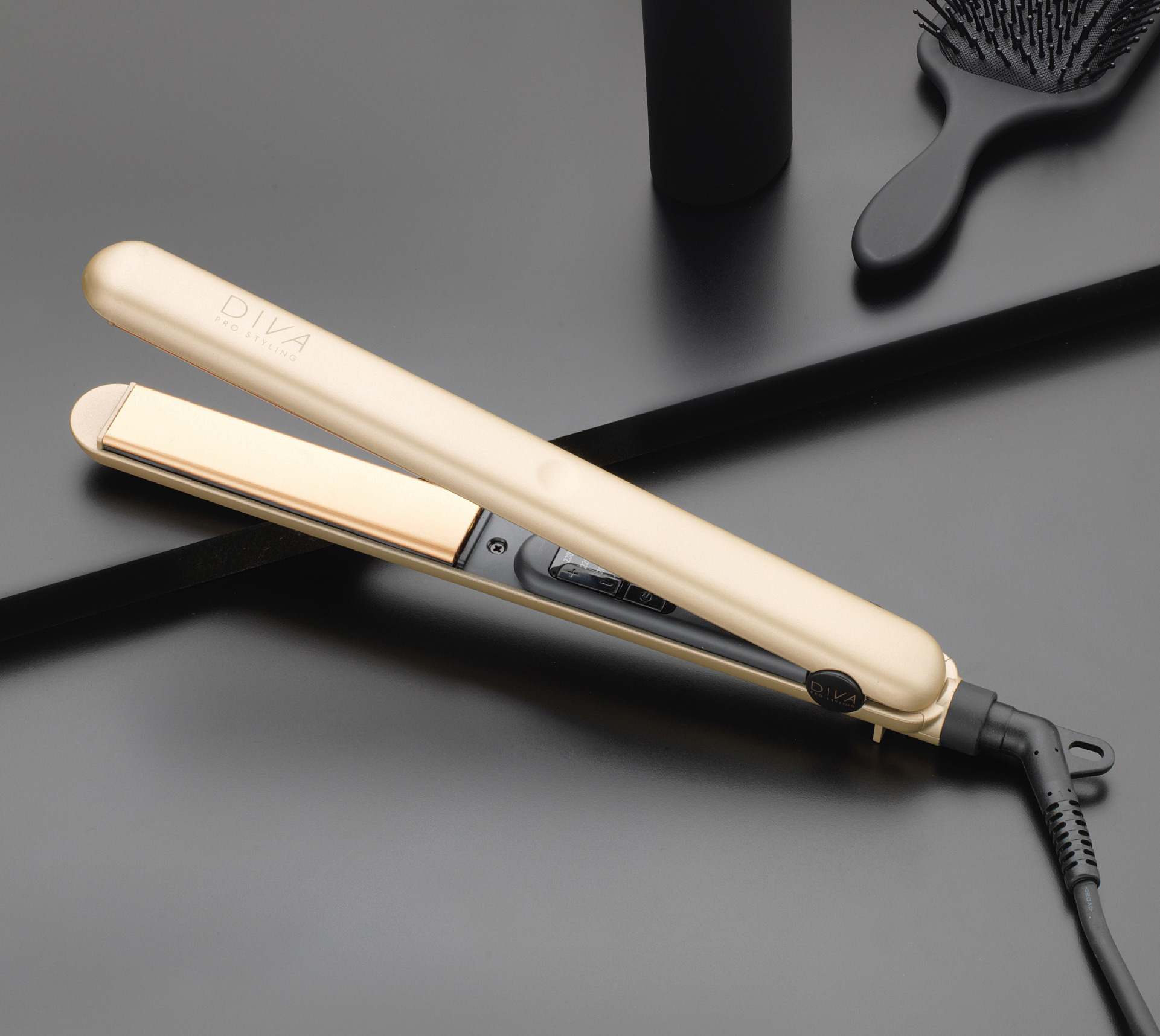 Diva Hairdressing tools
